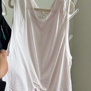 IVL Collective White Women's Tank Top